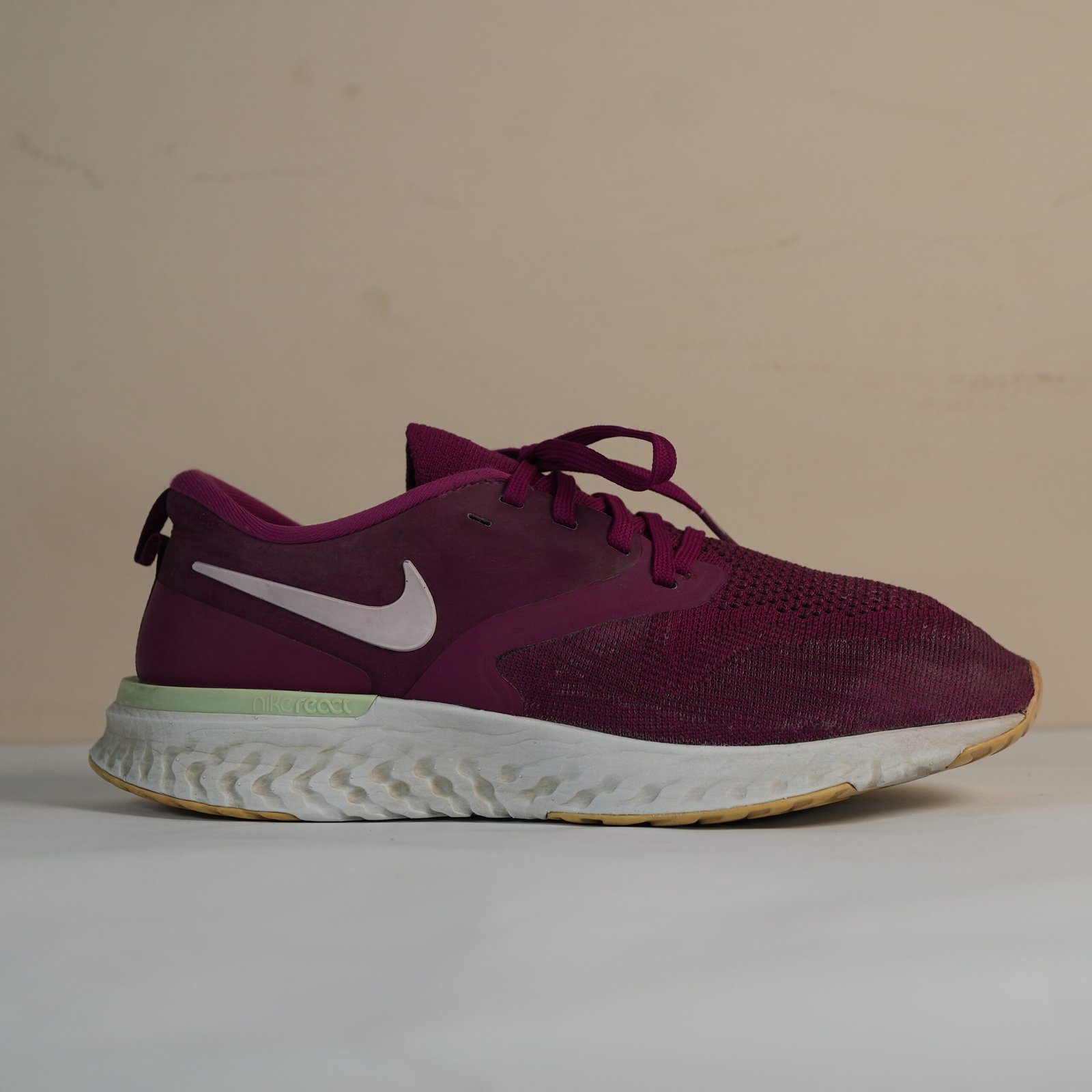 W Nike Odyssey React 2