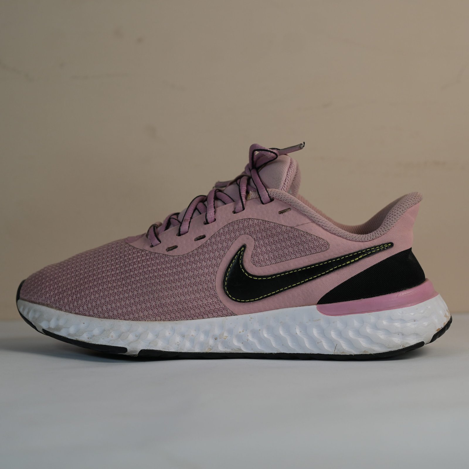 Nike Revolution 5 Ext Women