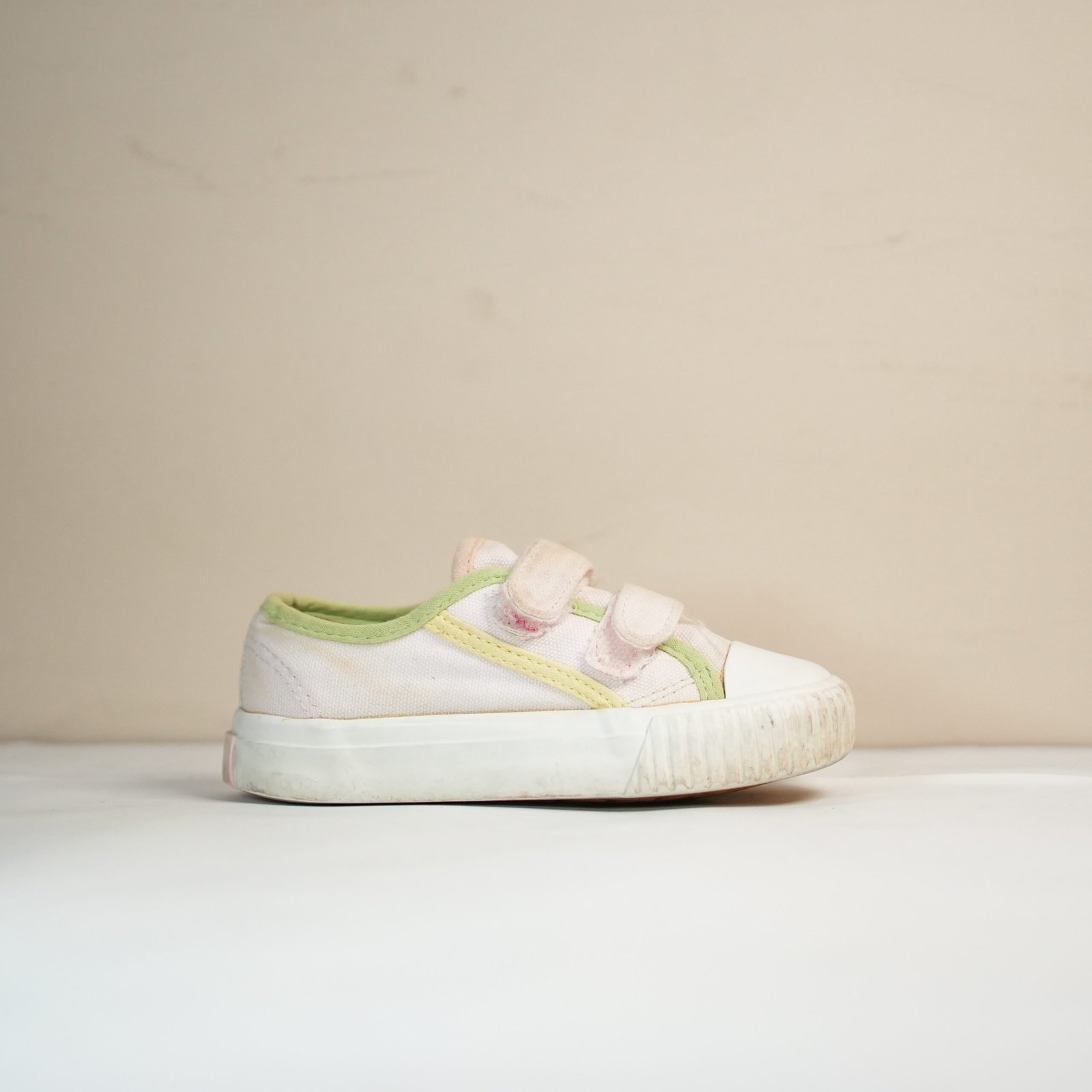 opinci Craiova ' Mama si copilul