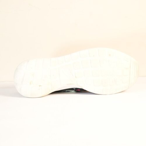 The Nike Roshe Run Print Black Floral Has Already Launched