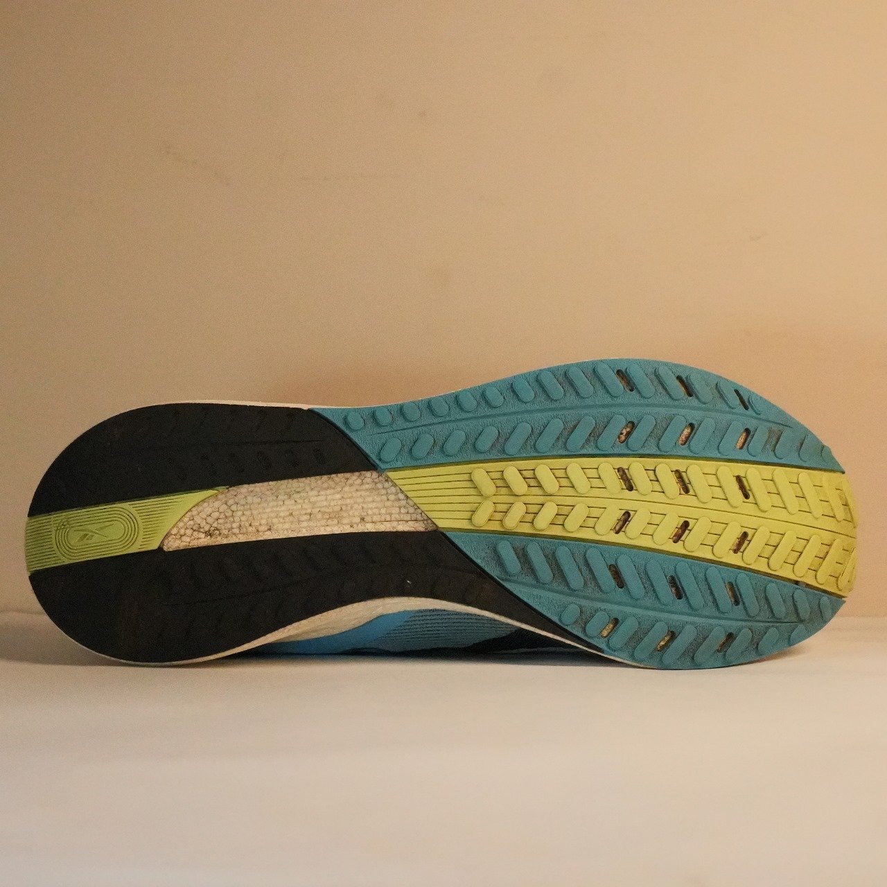 Floatride Energy Symmetros “Dynamic Blue” (FU8045)