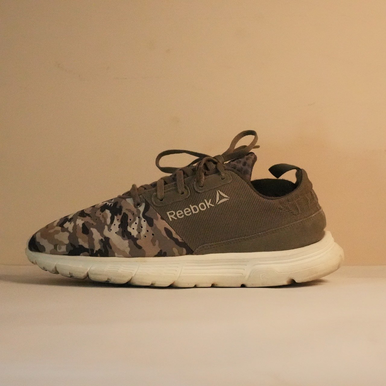 MT Trainers – Shark / Flat Grey / Camo